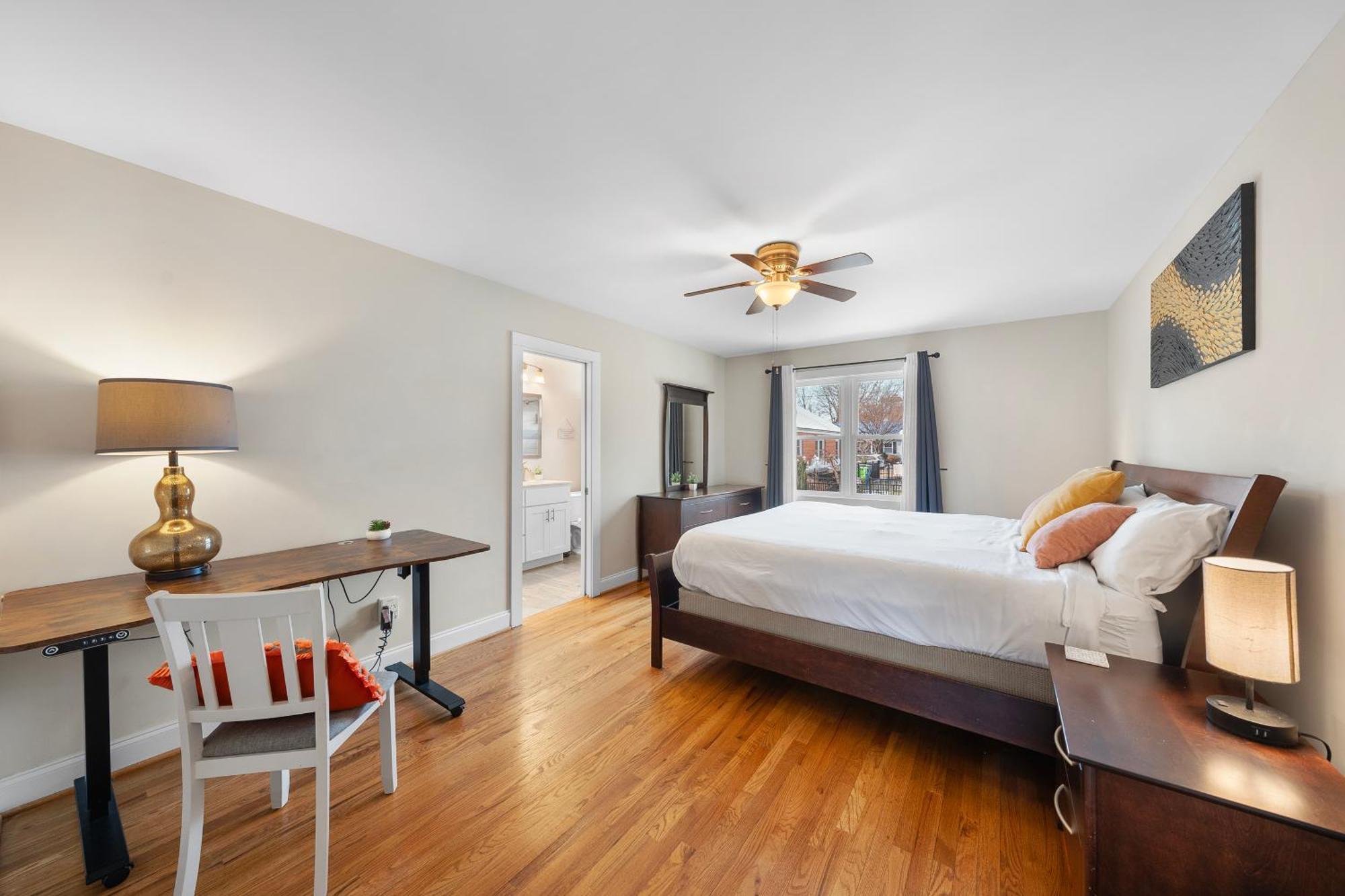 Charming Dt 3-Bed Bungalow With Fenced-In Yard Raleigh Exterior foto