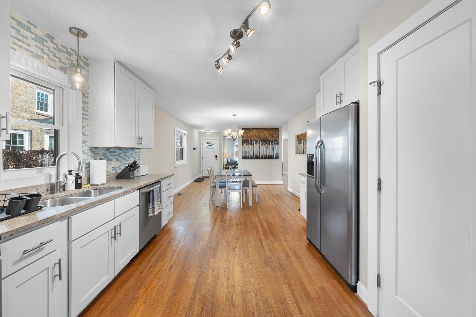 Charming Dt 3-Bed Bungalow With Fenced-In Yard Raleigh Exterior foto