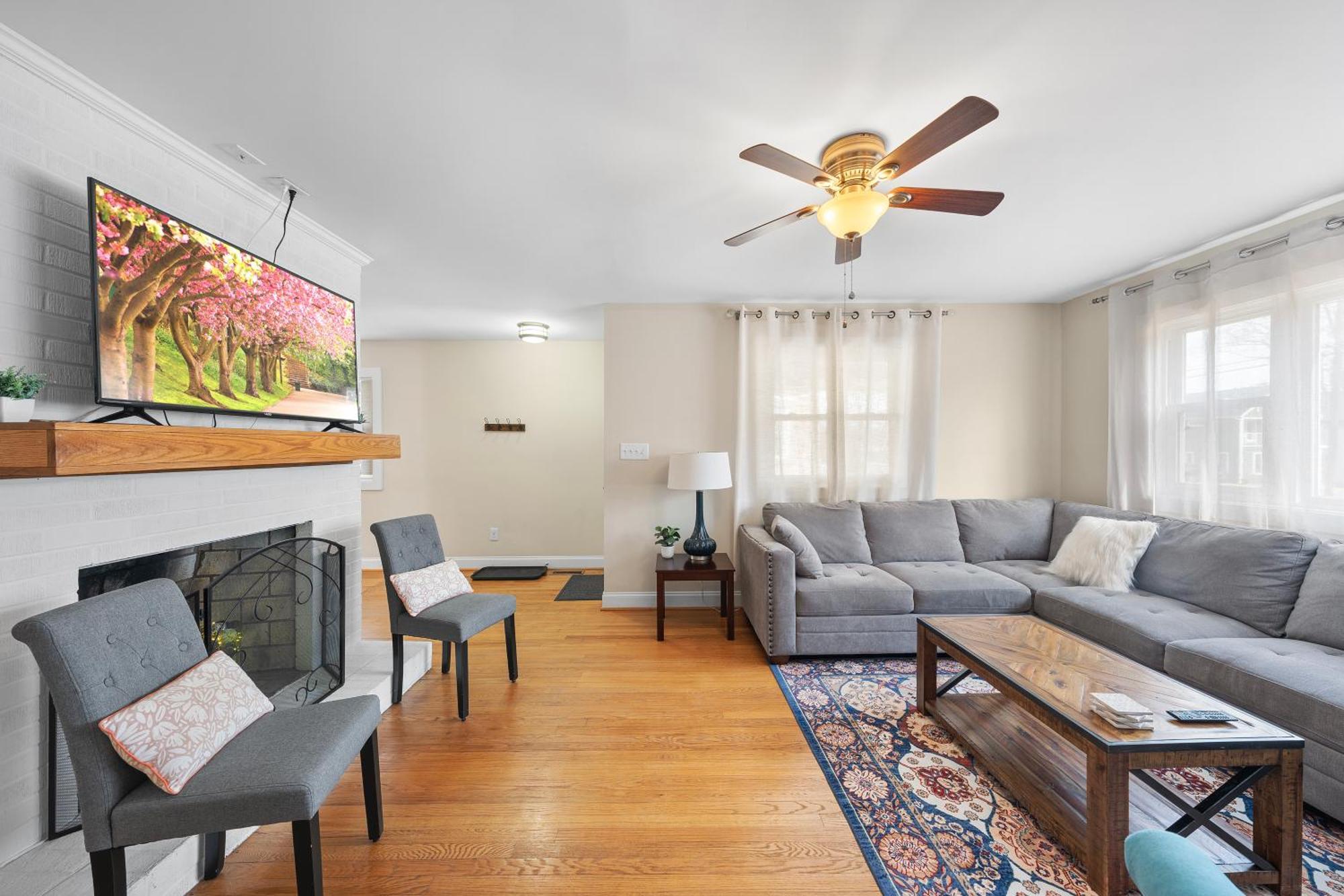 Charming Dt 3-Bed Bungalow With Fenced-In Yard Raleigh Exterior foto