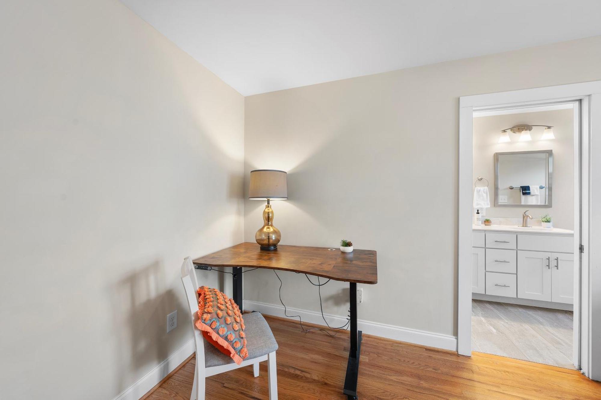 Charming Dt 3-Bed Bungalow With Fenced-In Yard Raleigh Exterior foto